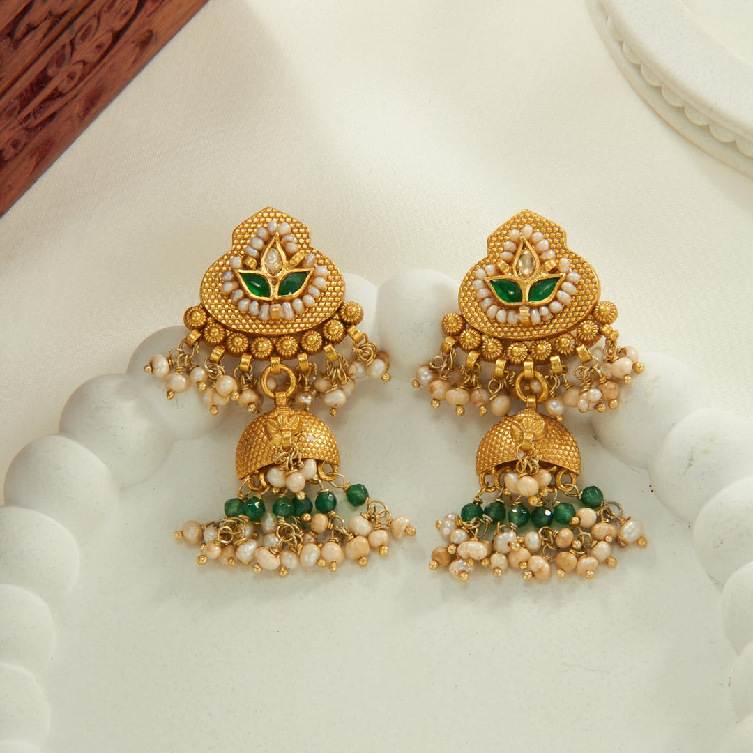 Yahibha Boho Short Necklace Set
