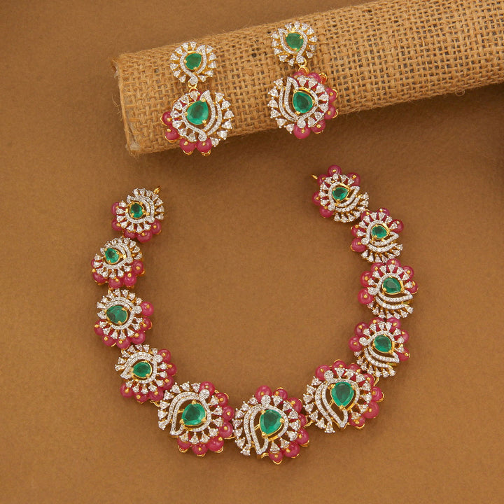 Stunning Avikam Short Necklace Set