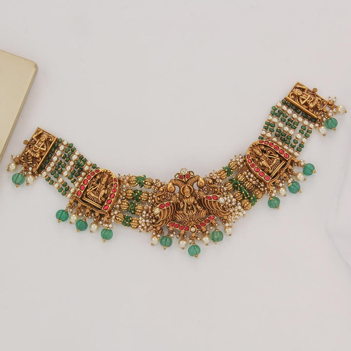Dakshikha Nagas Choker