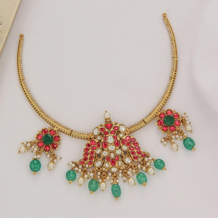 Hasli Short Necklace
