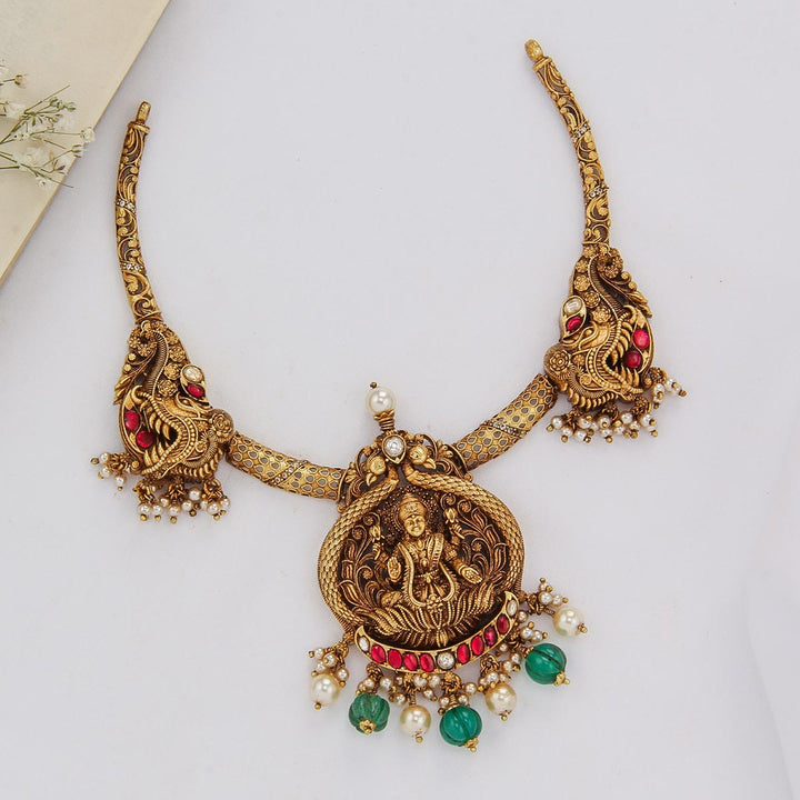 Traditional Hasli Short Necklace