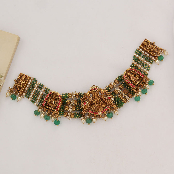 Nethrika Nagas Choker