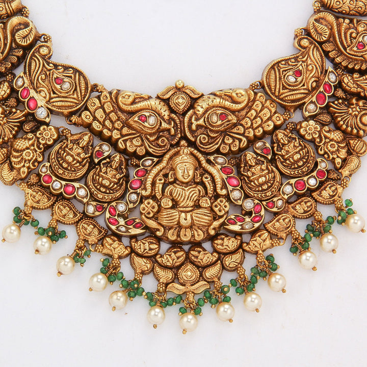 Dhishya Nagas Short Necklace