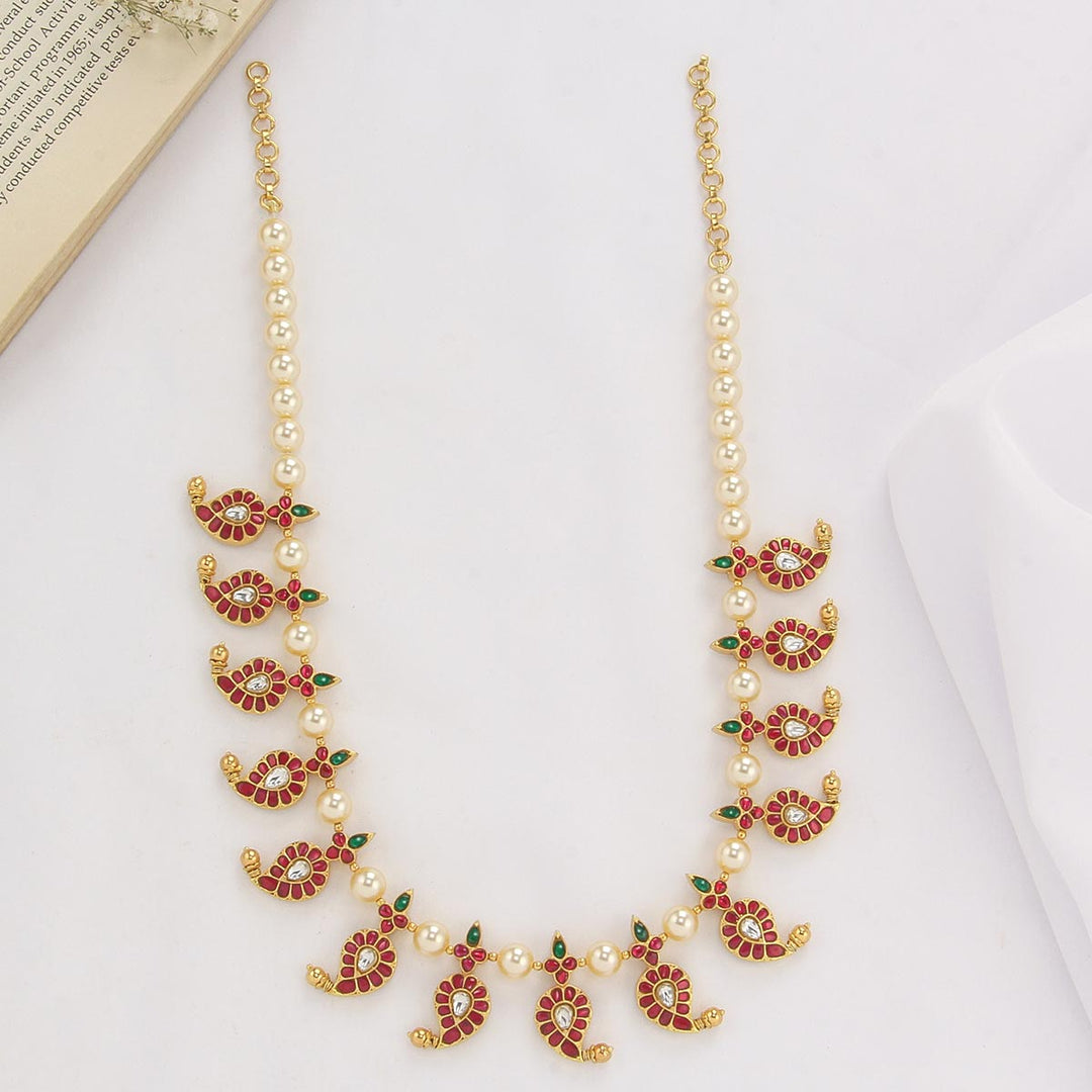 Rishina Reversible Kundan Short Necklace