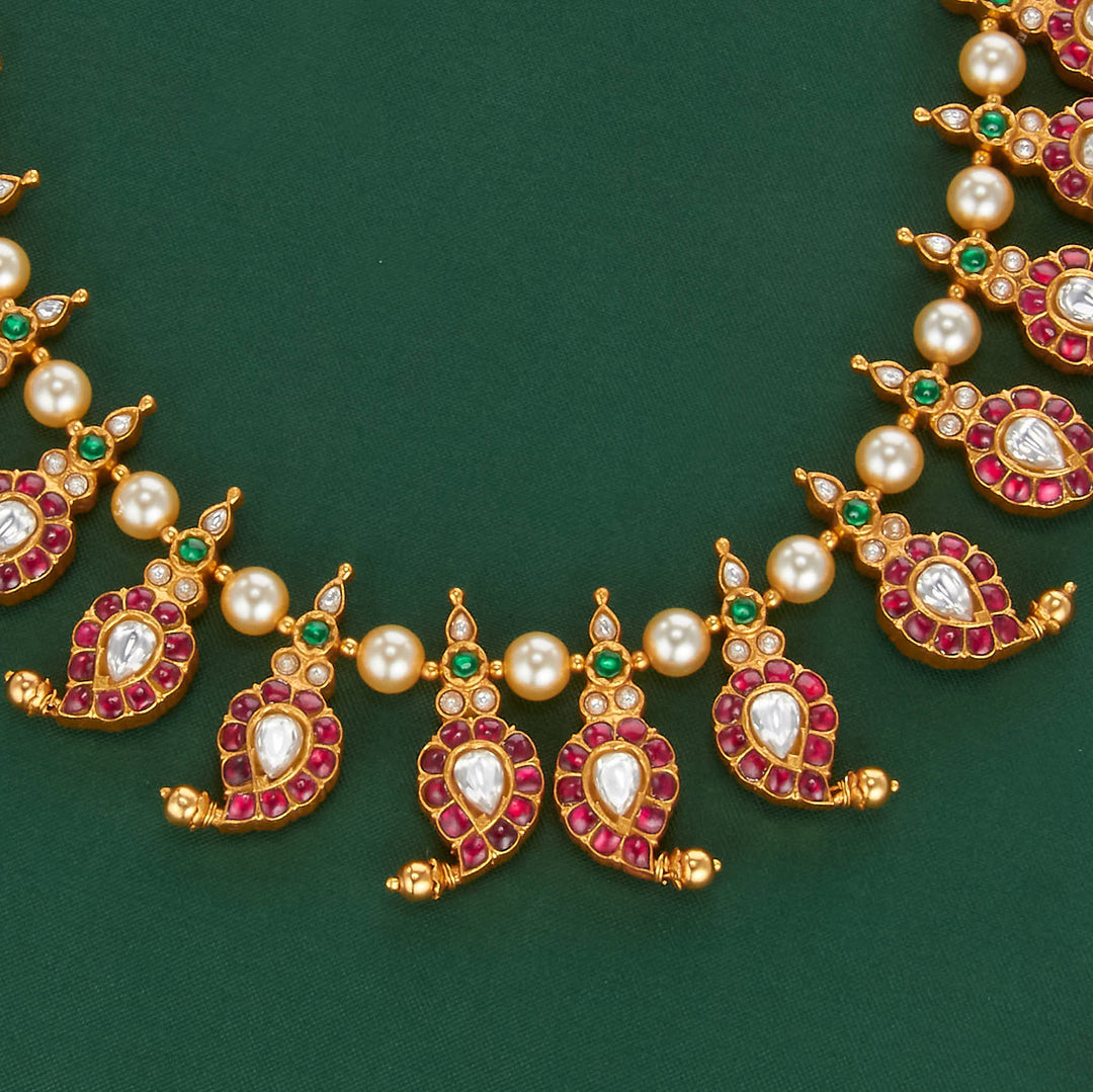Nishikha Reversible Short Necklace