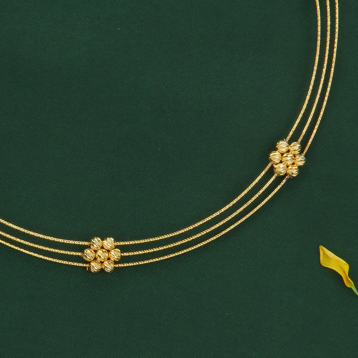 Elegance Hasli Necklace