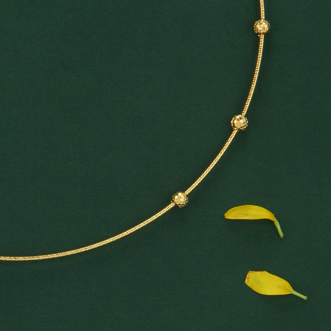 Aarohi Hasli Necklace