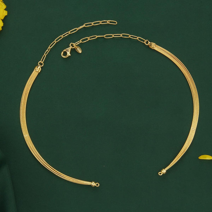 Jivanshi Hasli Necklace