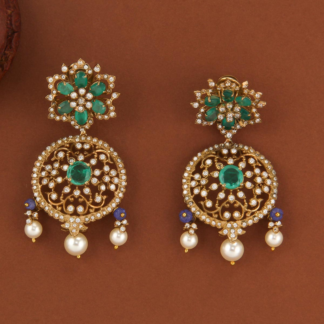 Shivikha Victorian Short Necklace Set
