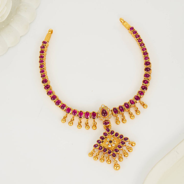 Shivya Reversible Short Necklace