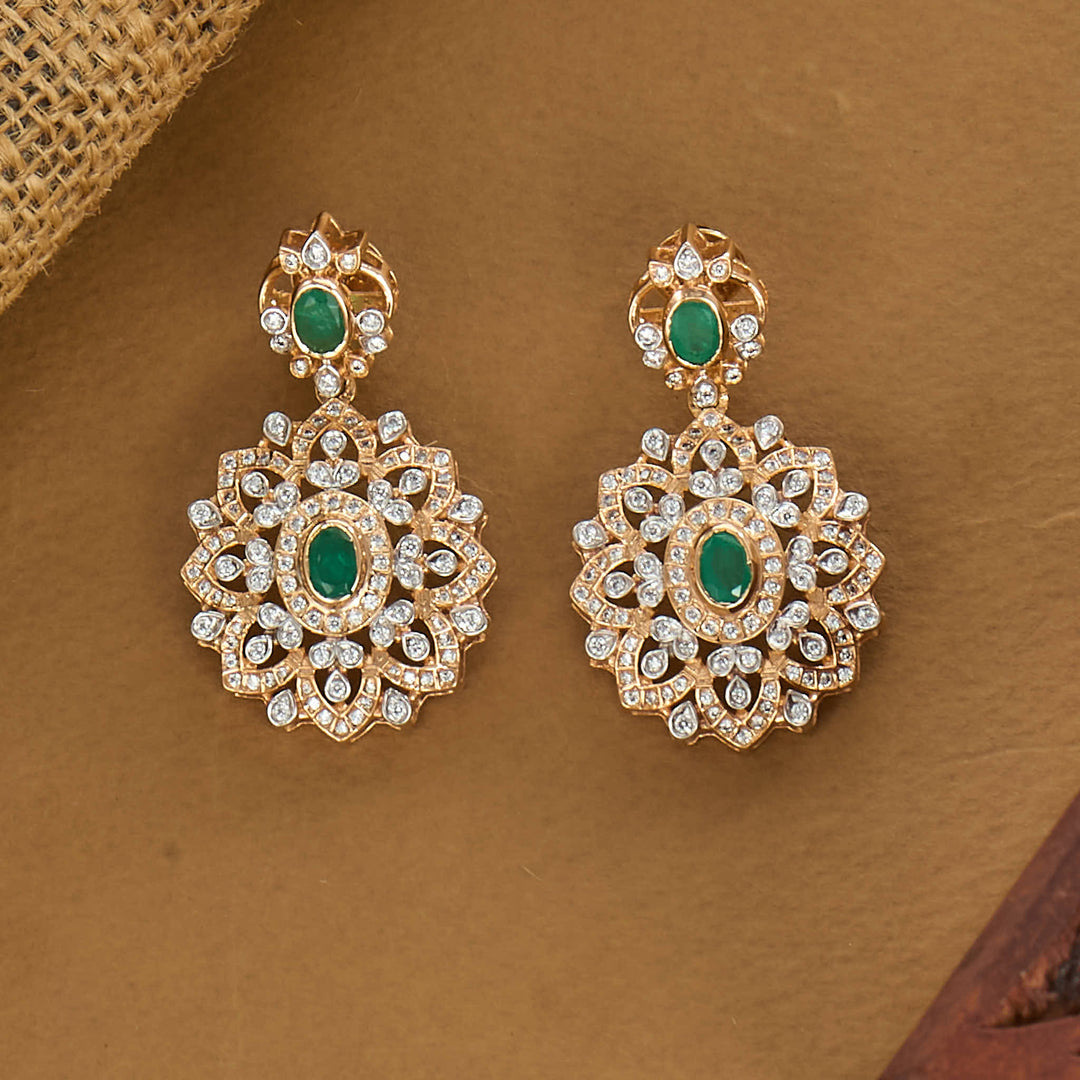 Dheaska Short Necklace Set