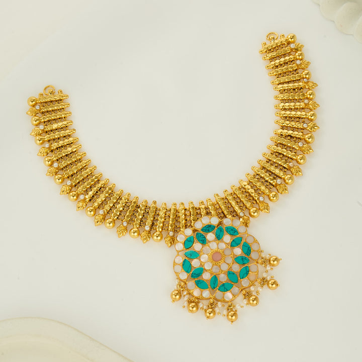 Ellena Short Necklace
