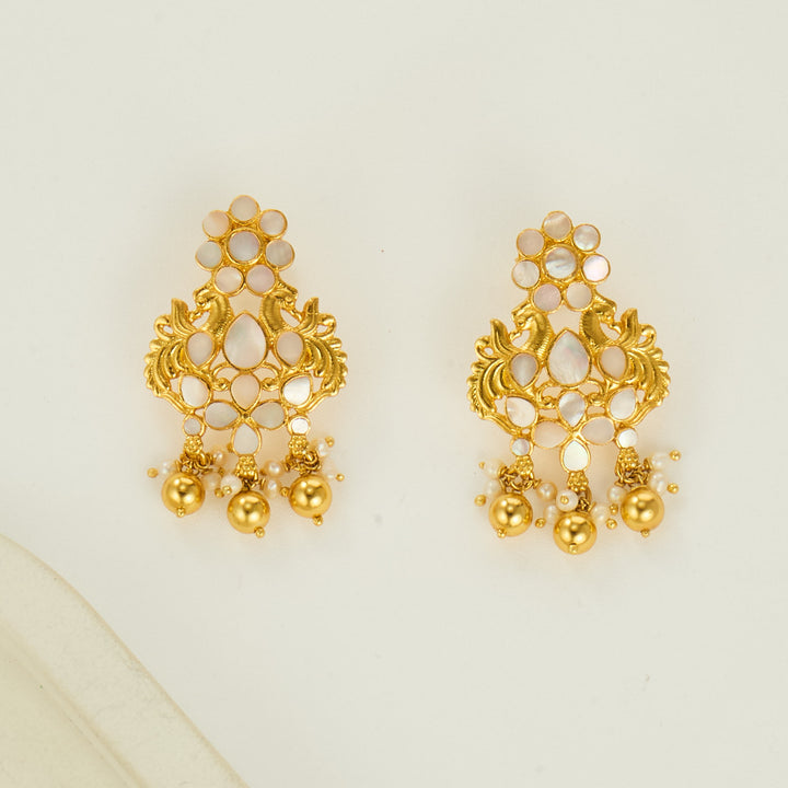 Janvikha Long Necklace Set