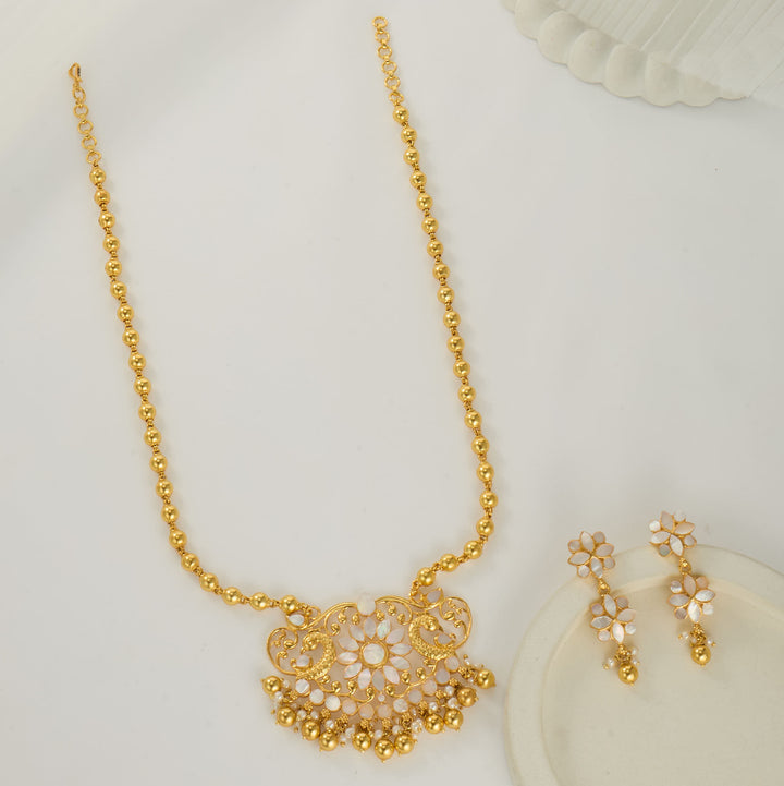 Nadhiya Long Necklace Set