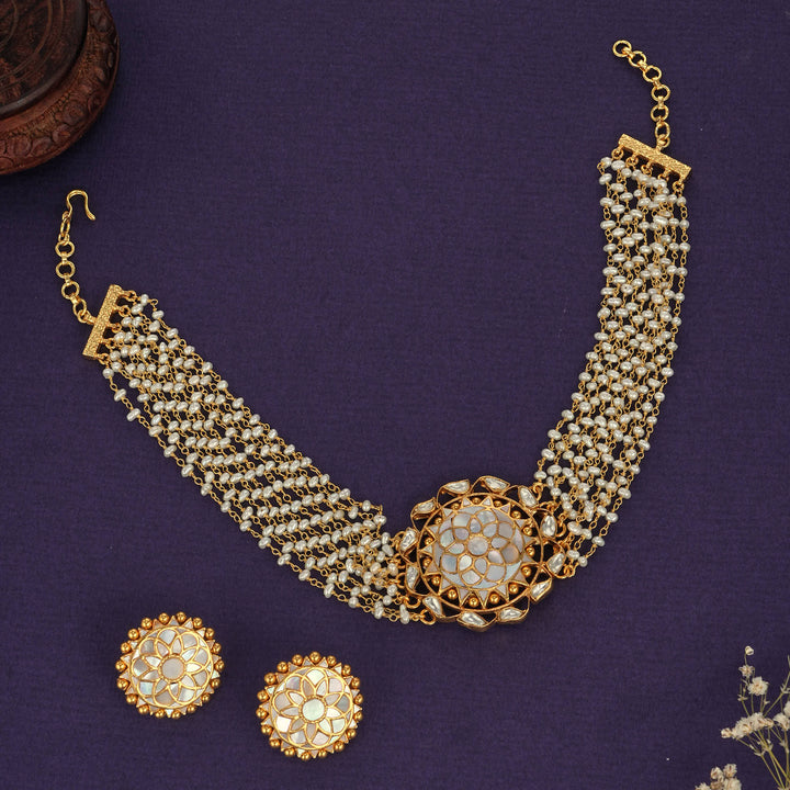 Saishika Choker Necklace Set