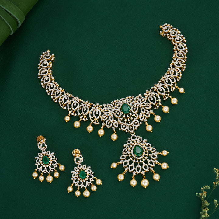 Anvikha Short Necklace Set