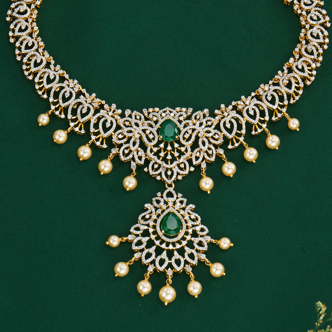 Anvikha Short Necklace Set