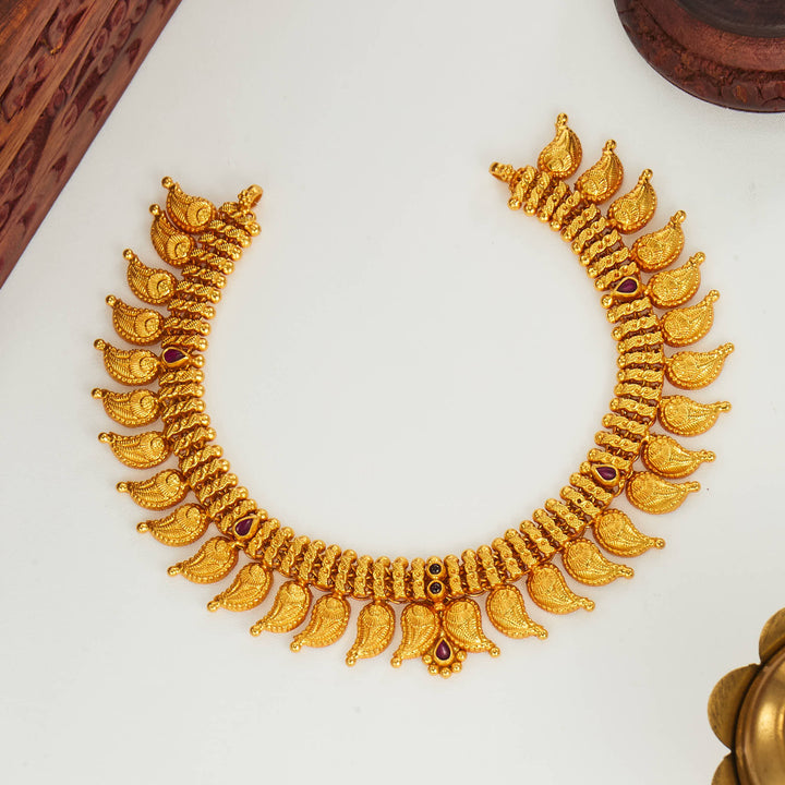 Sithika Short Necklace