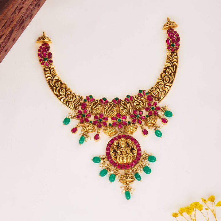 Laasya Nagas Short Necklace