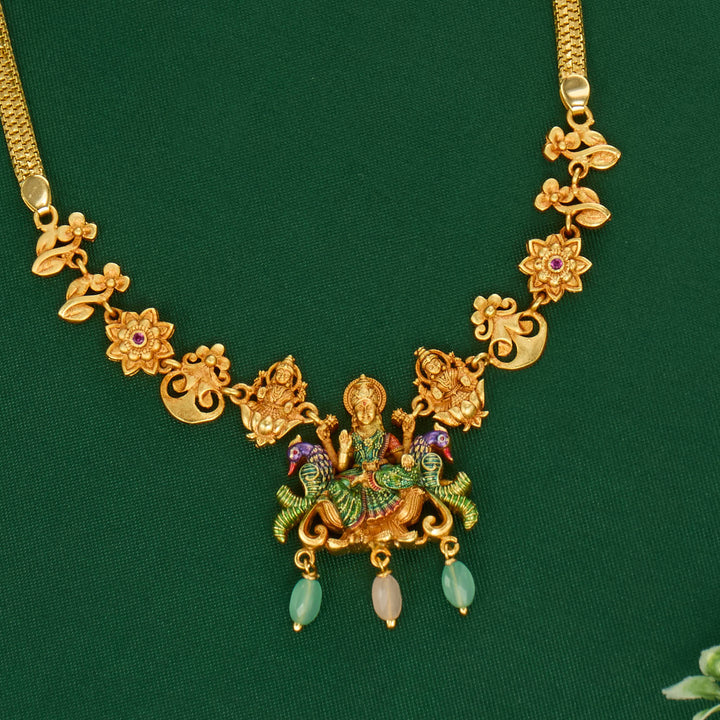 Gorgeous Lakshmi 3D Spl Short Necklace