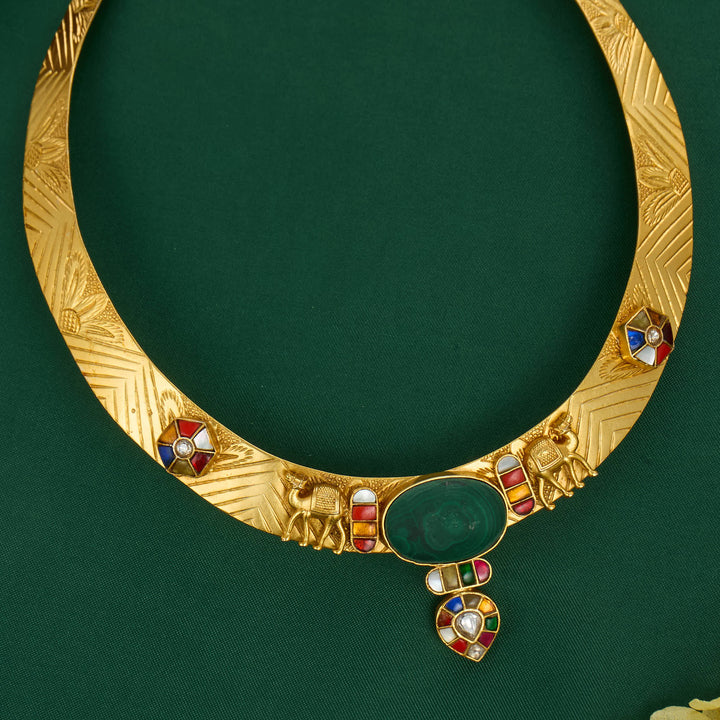Vitiga Hasli Necklace