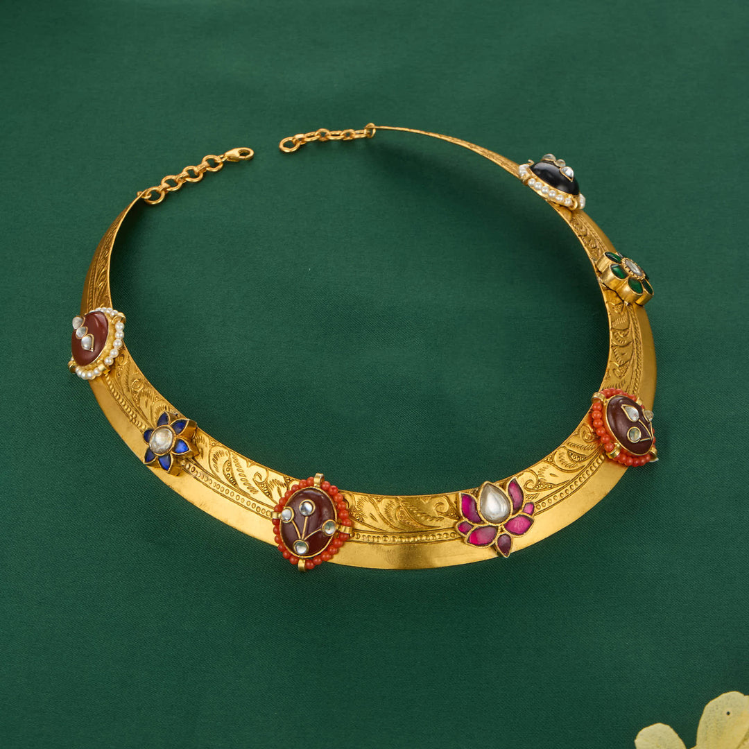 Vithisha Hasli Necklace