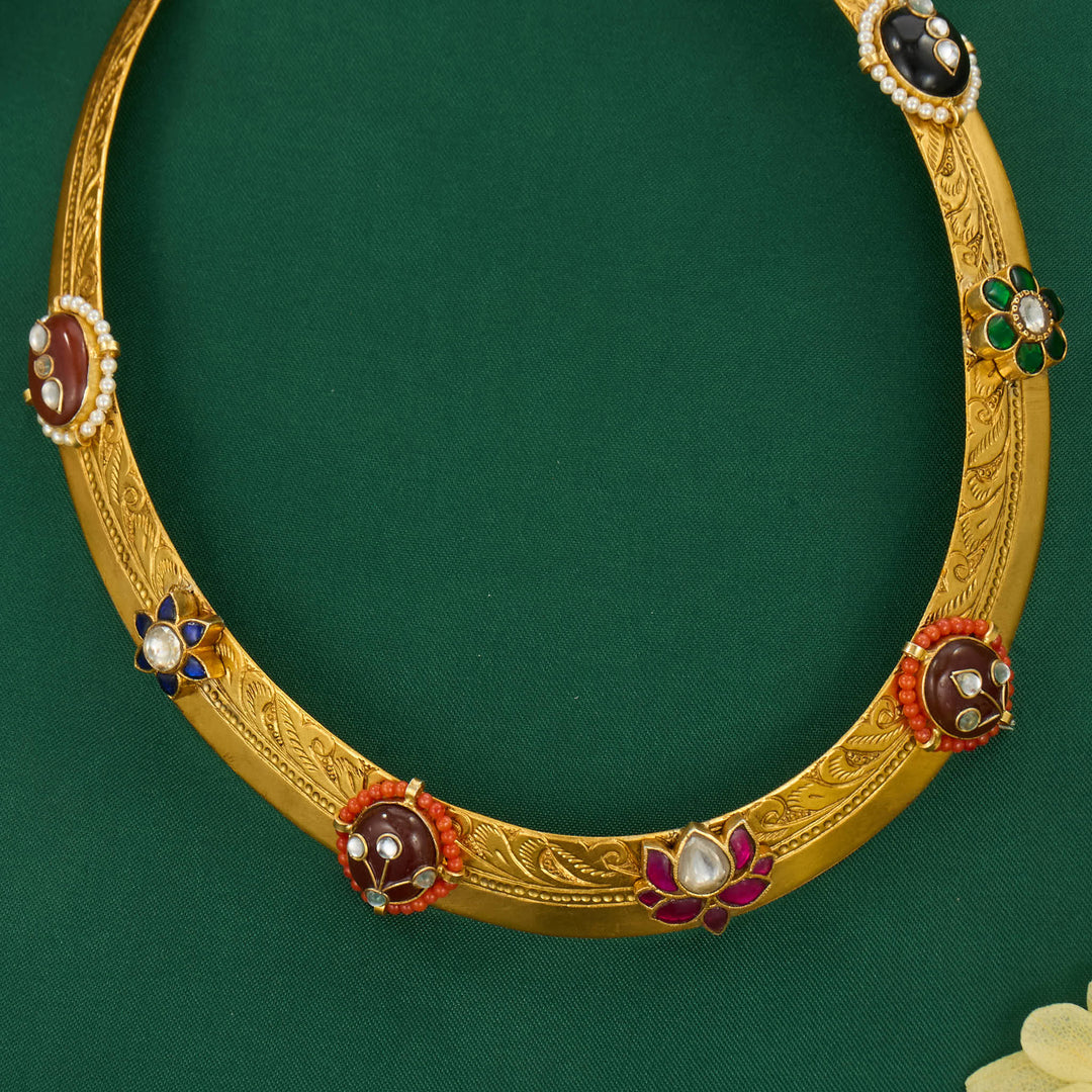 Vithisha Hasli Necklace