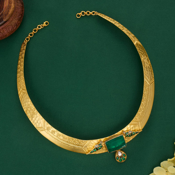 Adorable Hasli Necklace