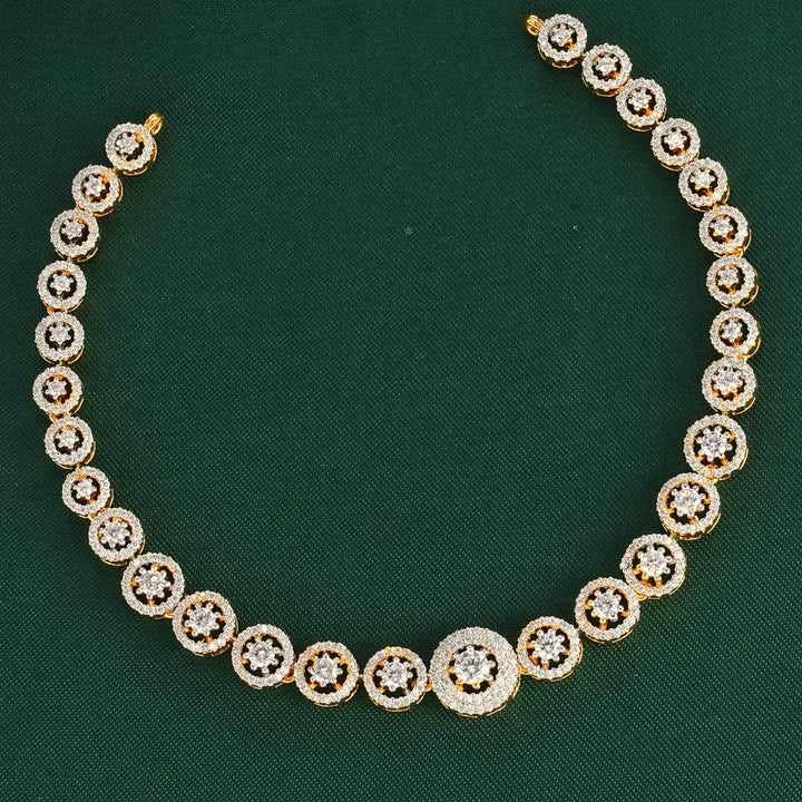 Aarna Short Necklace Set