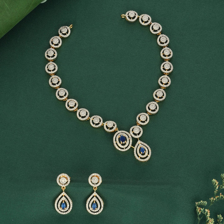 Liyankiya Short Necklace Set