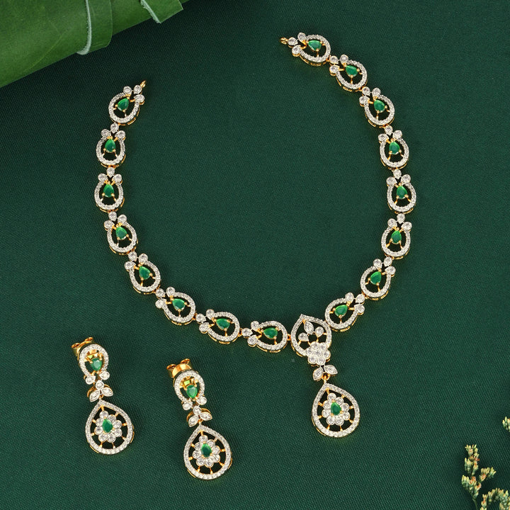 Prisha Short Necklace Set