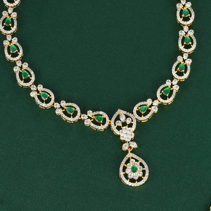 Prisha Short Necklace Set