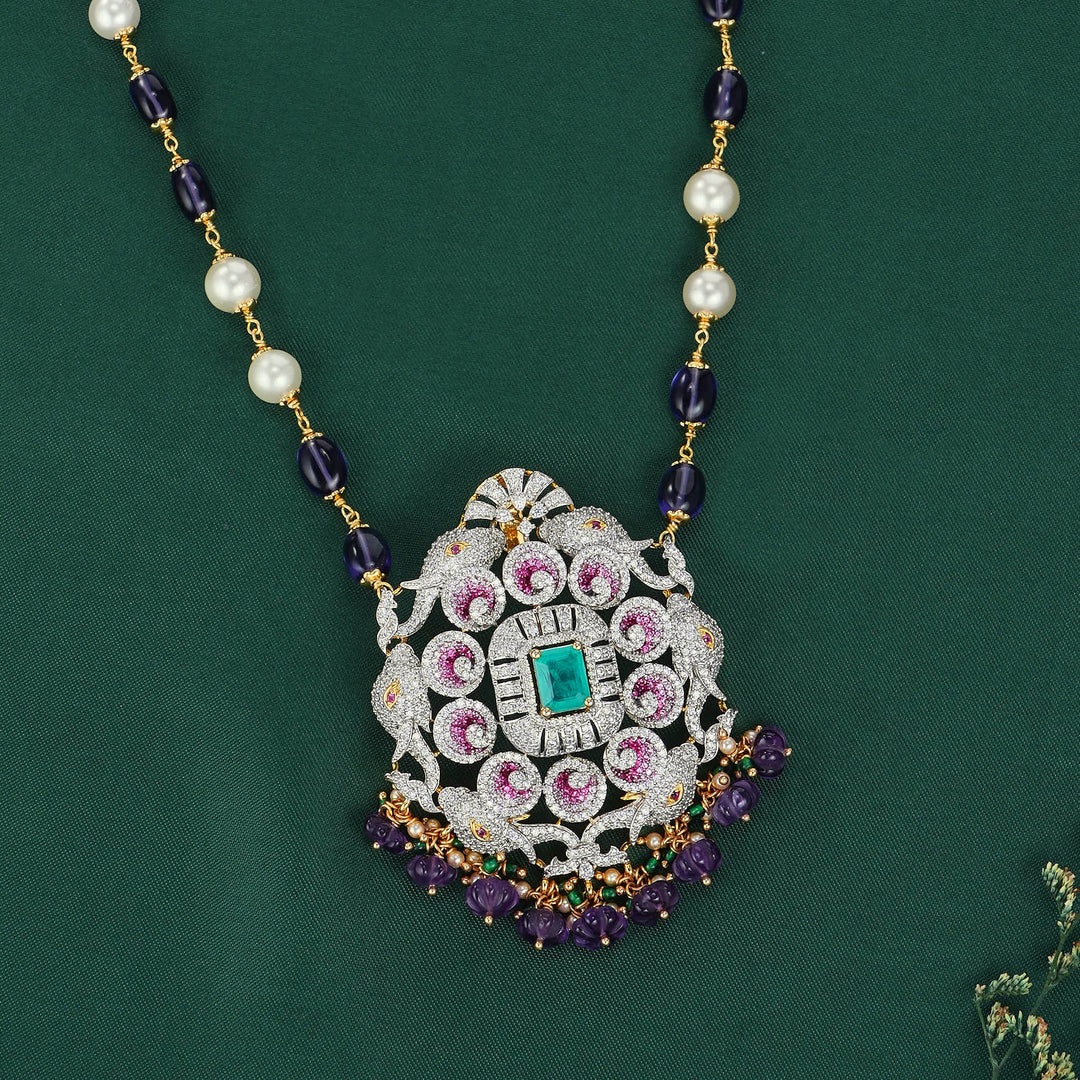 Ellen Avikam Long Necklace Set