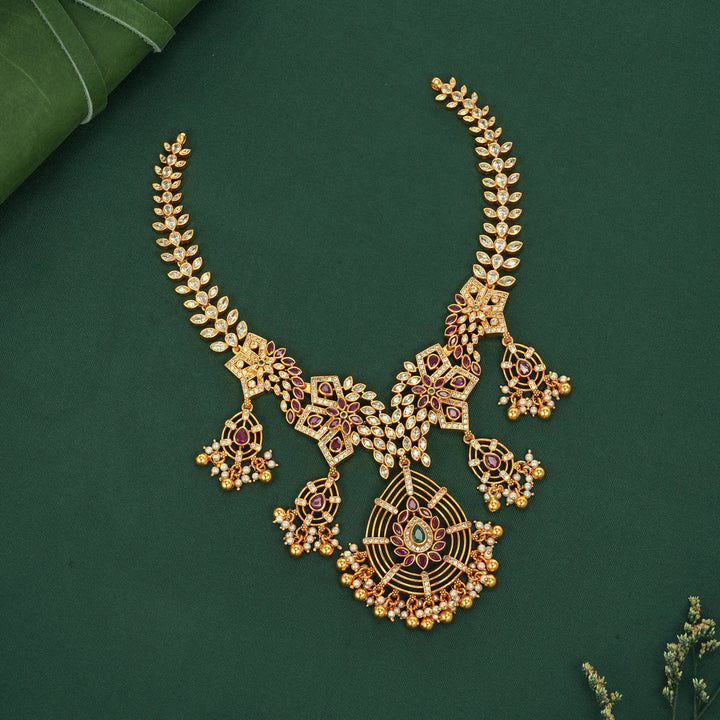 Luxurious Stone Short Necklace