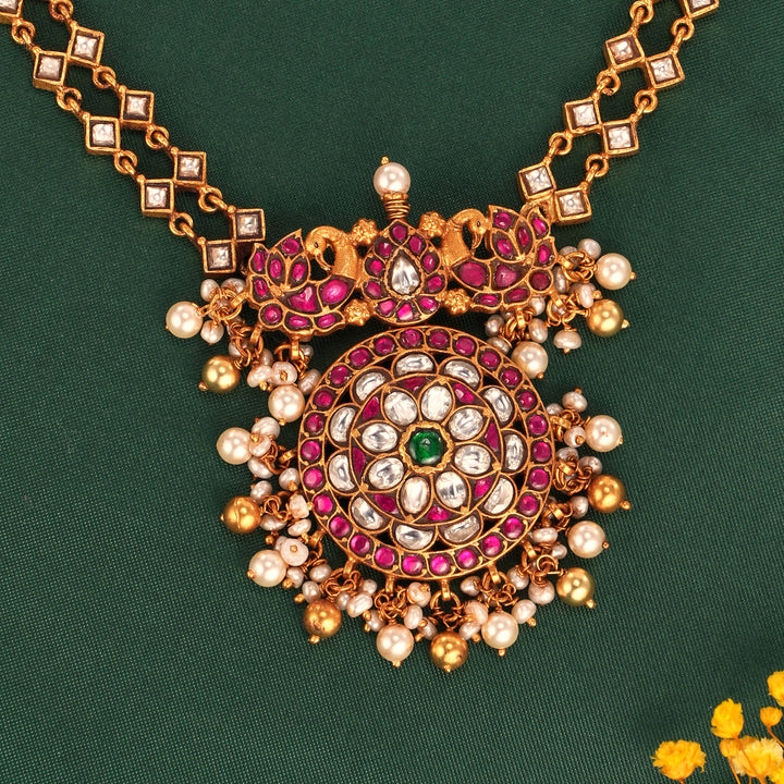 Vrithika Kundan Necklace