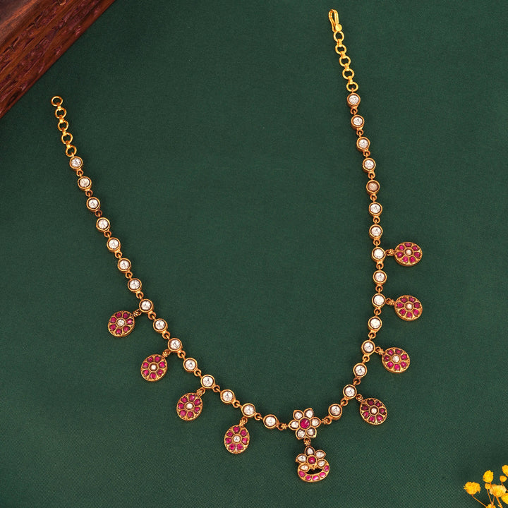 Varisha Kundan Short Necklace