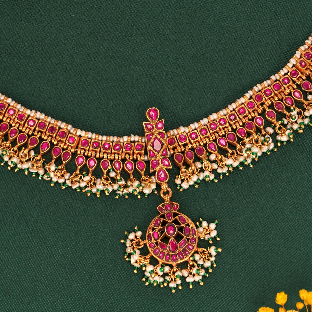 Attractive Kundan Choker