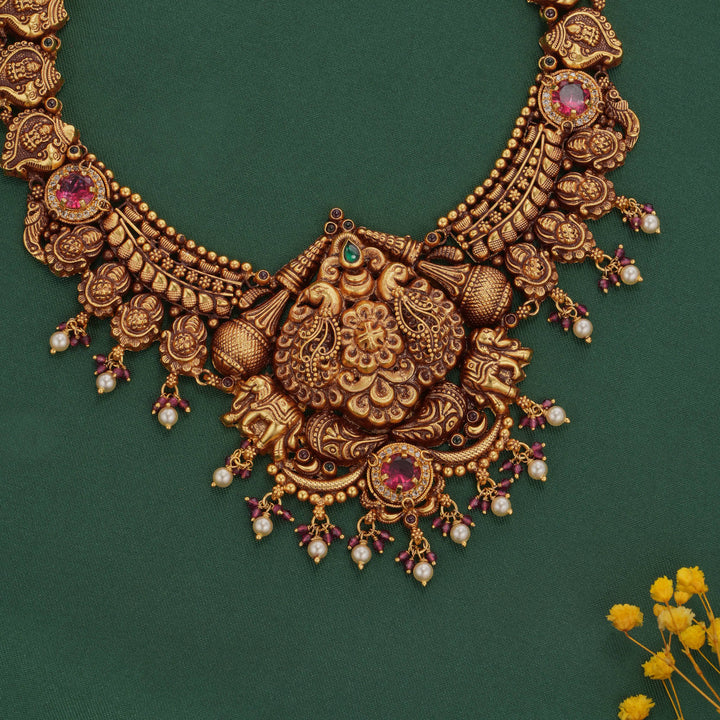Gorgeous Nagas Short Necklace