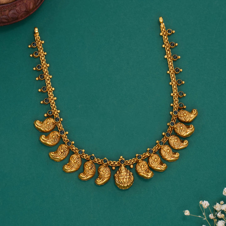 Aashmikha Nagas Short Necklace