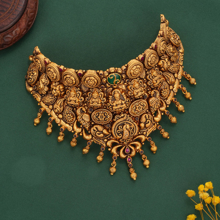 Grandeur Nagas Choker