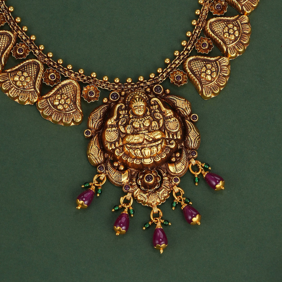 Shashvitha Nagas Short Necklace