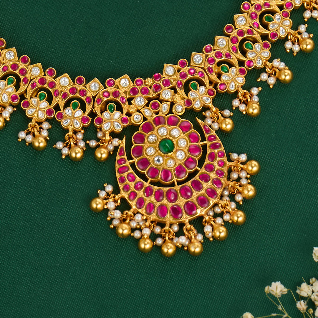 Tavira Kundan Short Necklace - AMS-102-15626