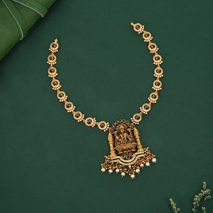 Miranika Nagas Short Necklace