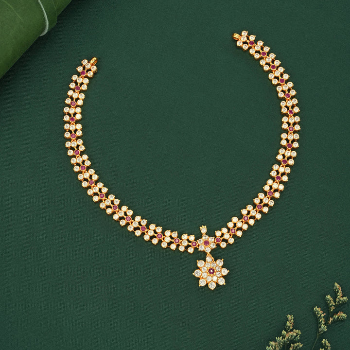 Vaishira Stone Short Necklace