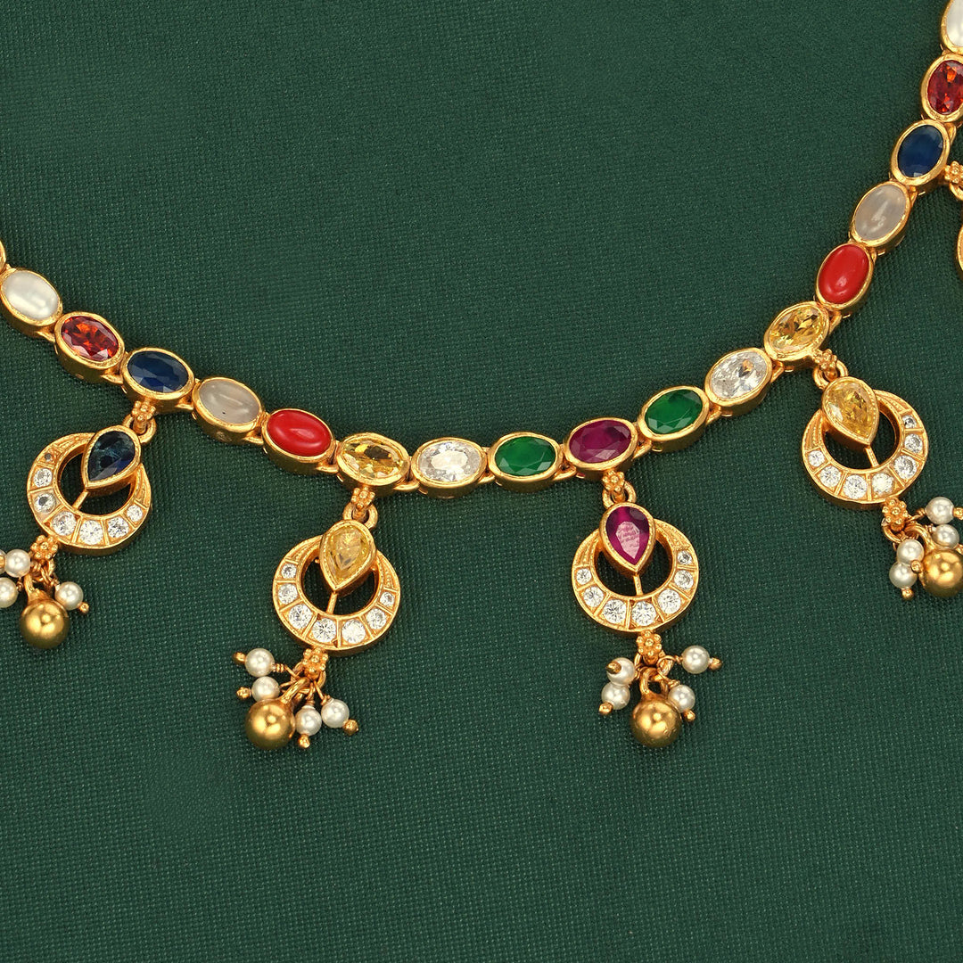 Beautiful Stone Short Necklace