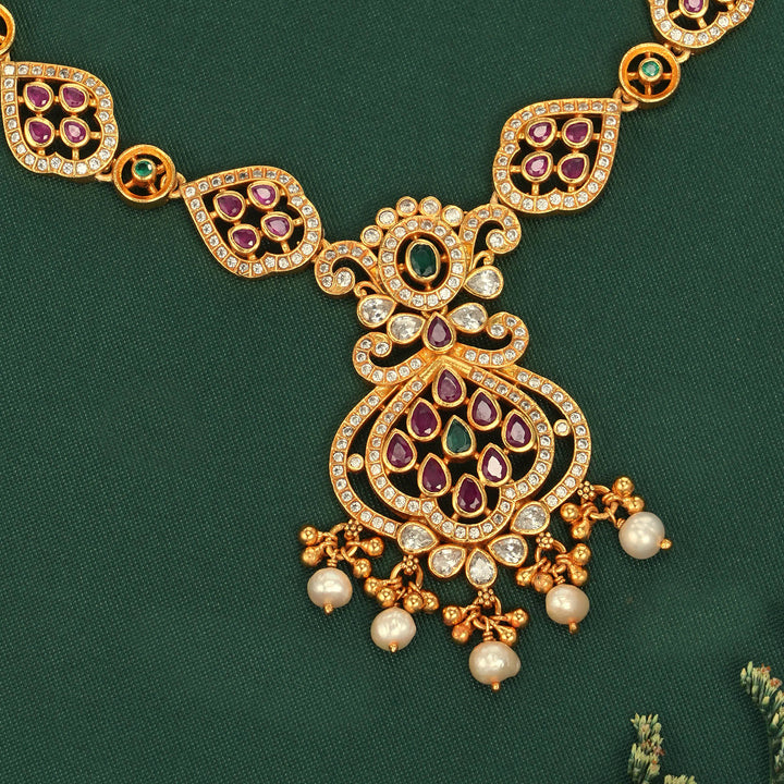 Zaanvika Stone Short Necklace