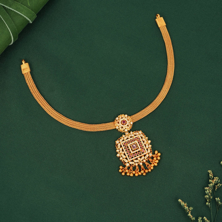 Nishara Attigai Necklace