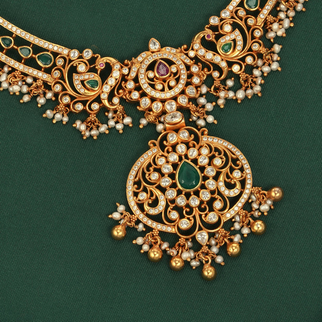 Hridika Stone Short Necklace