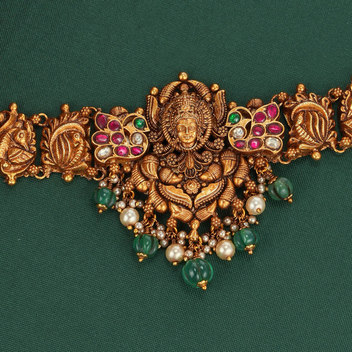 Rita Nagas Choker