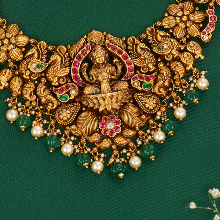 Sherikha Nagas Short Necklace